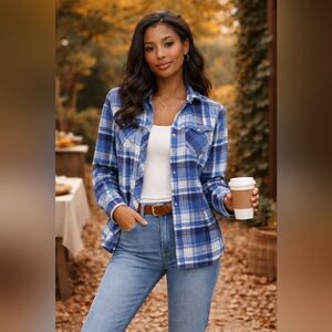 Field and Stream Classic Blue and White Plaid Button Up Shirt